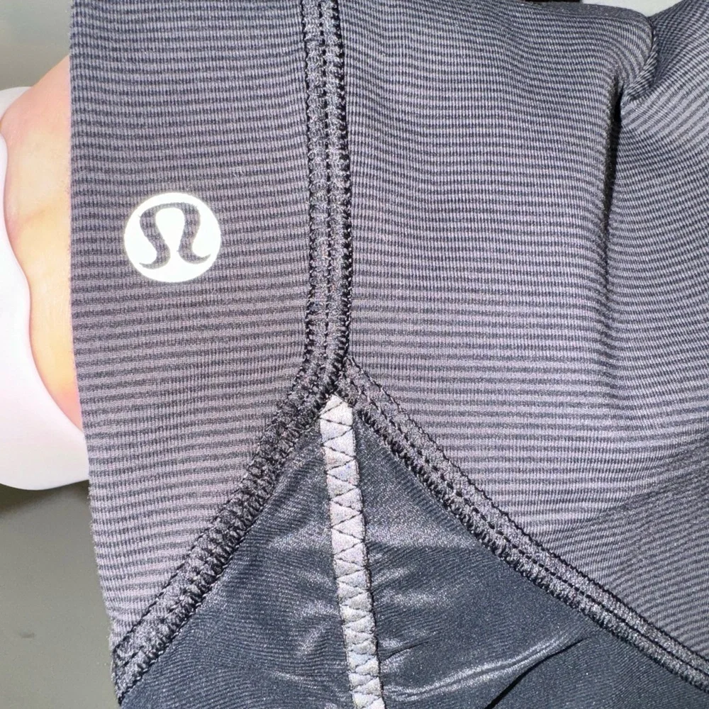 Lululemon Black and Grey Cropped Pinstriped Athletic Leggings Size 4